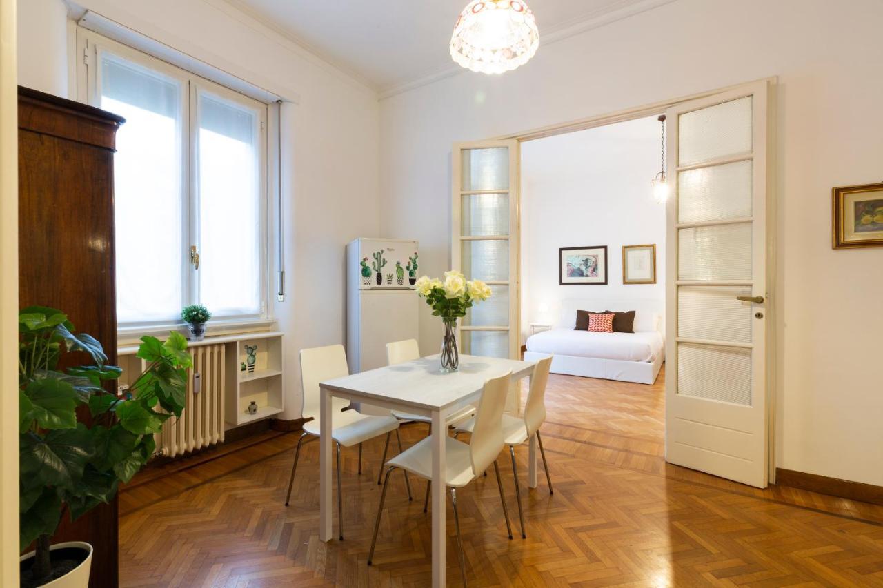 Living Isola Appartement Milaan Buitenkant foto