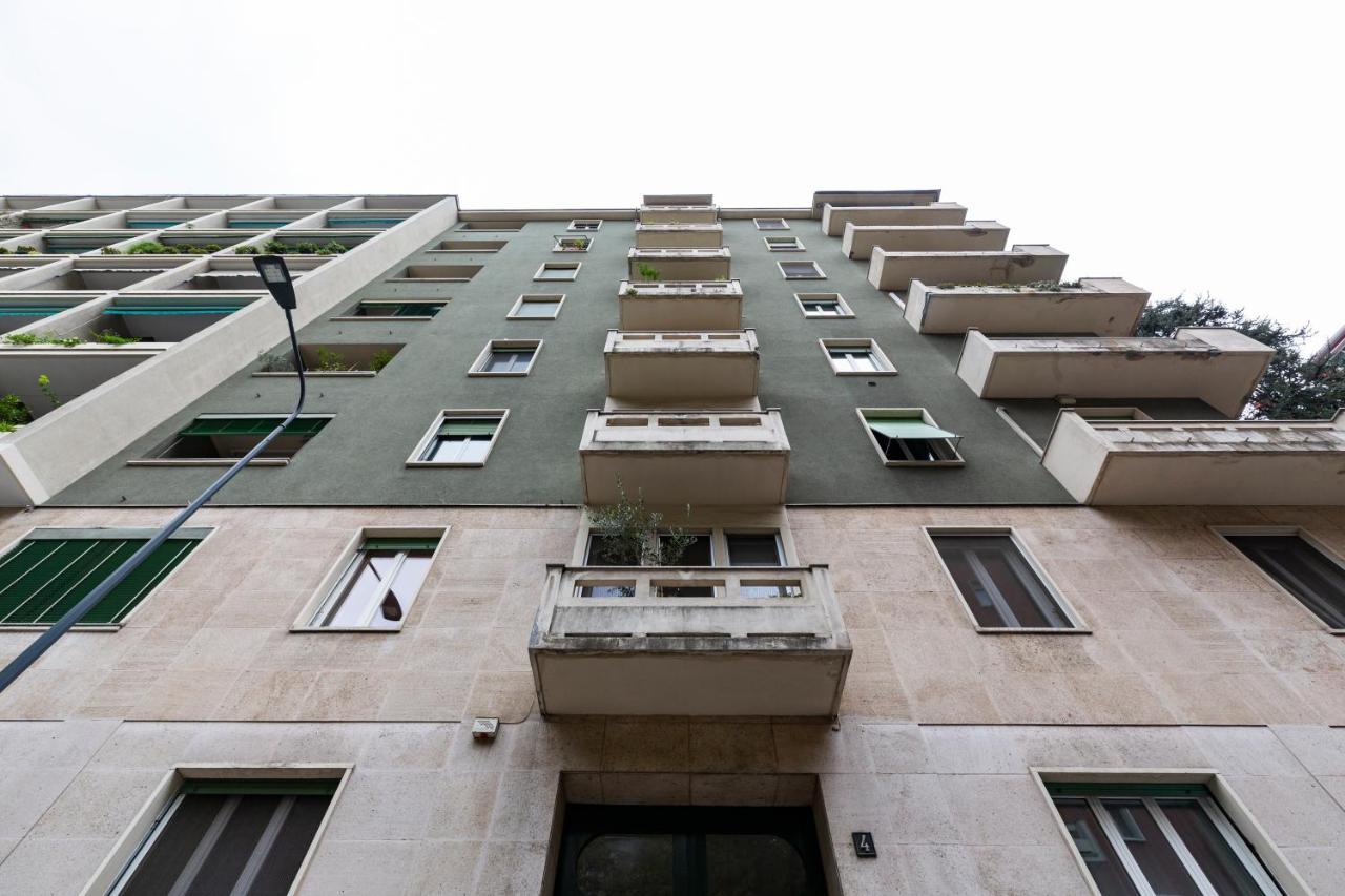 Living Isola Appartement Milaan Buitenkant foto