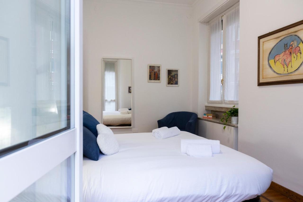 Living Isola Appartement Milaan Buitenkant foto