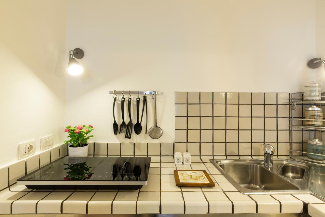 Living Isola Appartement Milaan Buitenkant foto